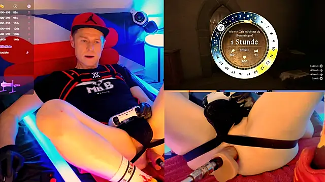 Snapshot of Fuc71 chatting on 9, 10, 2025 Fuc71 online show from 9, 10, 2025