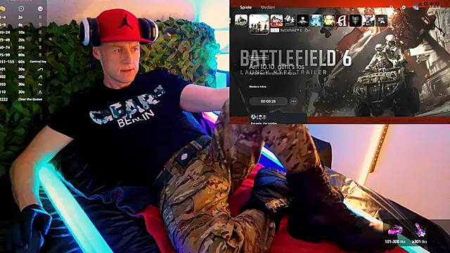 Snapshot of Fuc71 chatting on 10, 10, 2025 Fuc71 online show from 10, 10, 2025