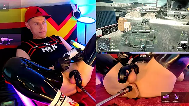 Snapshot of Fuc71 chatting on 17, 10, 2025 Fuc71 online show from 17, 10, 2025