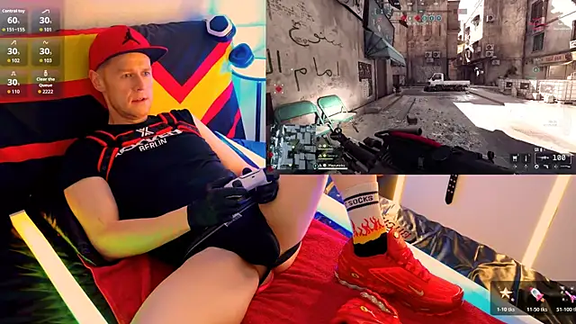 Snapshot of Fuc71 chatting on 21, 10, 2025 Fuc71 online show from 21, 10, 2025