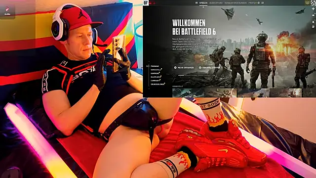 Snapshot of Fuc71 chatting on 27, 10, 2025 Fuc71 online show from 27, 10, 2025