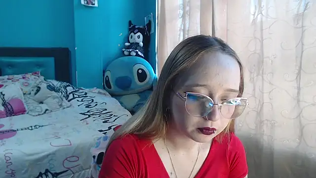 Snapshot of Liaroberts1 chatting on 22, 3, 2025 Liaroberts1 online show from 22, 3, 2025