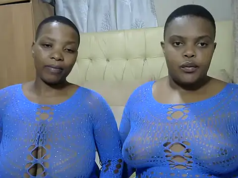 Snapshot of Xxxsluts chatting on 6, 1, 2025 Xxxsluts online show from 6, 1, 2025