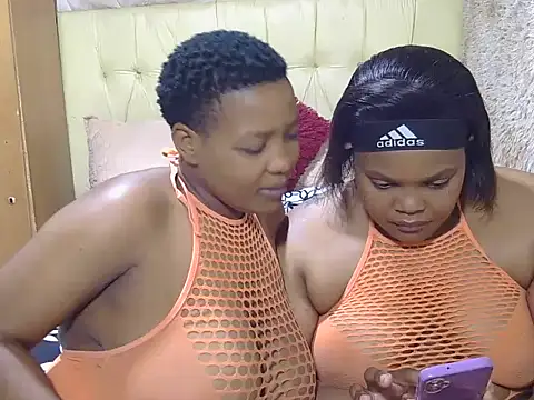 Snapshot of Xxxsluts chatting on 9, 10, 2025 Xxxsluts online show from 9, 10, 2025