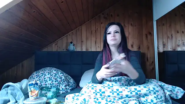 Snapshot of BoeseMoni1998 chatting on 8, 10, 2025 BoeseMoni1998 online show from 8, 10, 2025