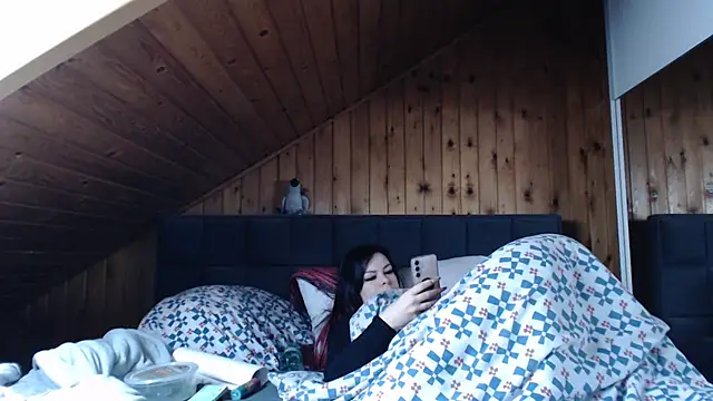 Snapshot of BoeseMoni1998 chatting on 15, 10, 2025 BoeseMoni1998 online show from 15, 10, 2025