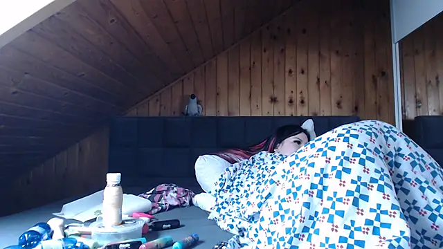 Snapshot of BoeseMoni1998 chatting on 8, 11, 2025 BoeseMoni1998 online show from 8, 11, 2025