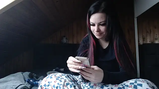 Snapshot of BoeseMoni1998 chatting on 9, 11, 2025 BoeseMoni1998 online show from 9, 11, 2025