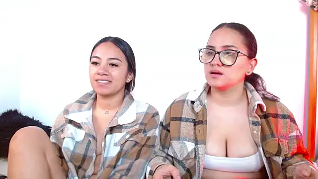 Jules n Gia online show from 30, 12, 2024