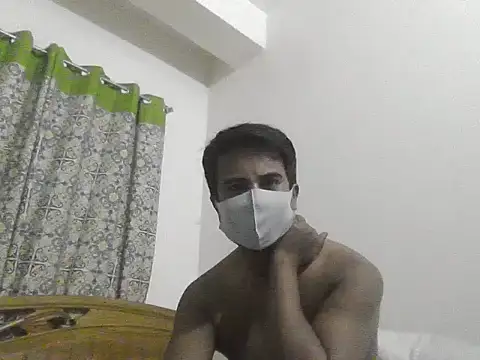 Snapshot of siam607022 chatting on 17, 12, 2025 siam607022 online show from 17, 12, 2025