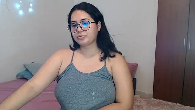 Snapshot of zaritagape21 chatting on 8, 10, 2025 zaritagape21 online show from 8, 10, 2025