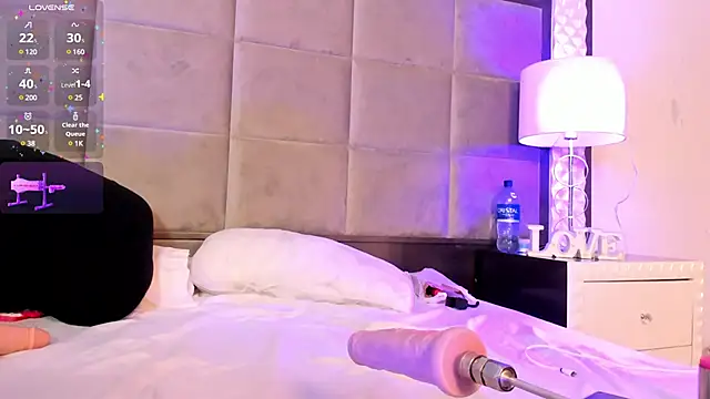 Snapshot of GinaParker_ chatting on 21, 12, 2024 GinaParker online show from 21, 12, 2024