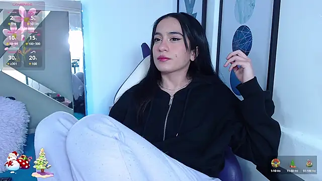 Snapshot of ZaraDames_ chatting on 9, 12, 2024 ZaraDames online show from 9, 12, 2024