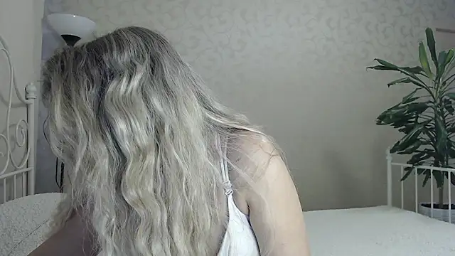 ShyEvaa online show from 18, 1, 2026