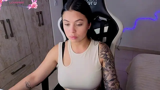 Snapshot of Victoryyy_ chatting on 11, 2, 2026 Victoryyy online show from 11, 2, 2026