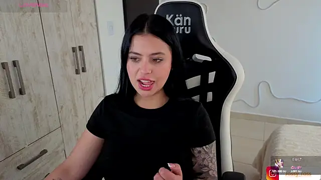 Snapshot of Victoryyy_ chatting on 19, 2, 2026 Victoryyy online show from 19, 2, 2026