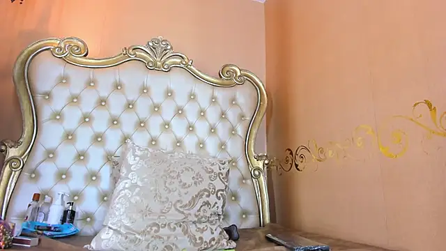 Snapshot of Celeste_Baker_ chatting on 2, 12, 2025 Celeste Baker online show from 2, 12, 2025