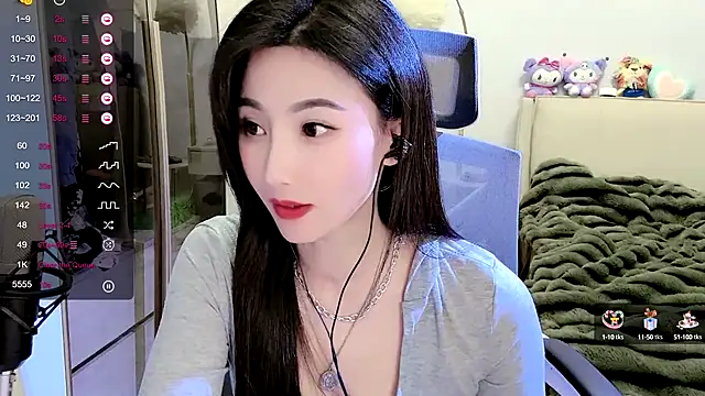 FeiFei-babe online show from 4, 2, 2025