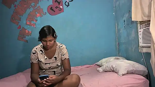 Sweetiefoxxx online show from 12, 1, 2025