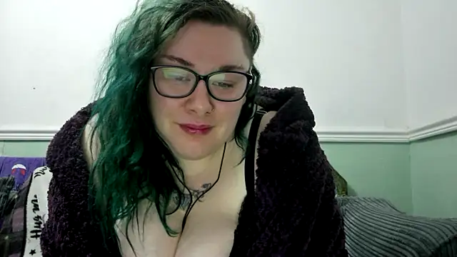 Bustycurves online show from 14, 3, 2025