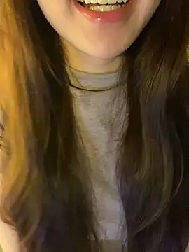 minmin2kk5 online show from 9, 3, 2026