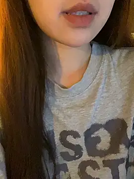 minmin2kk5 online show from 18, 3, 2026