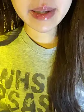 minmin2kk5 online show from 9, 5, 2026