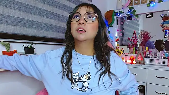 Littlerouse  online show from 25, 1, 2025