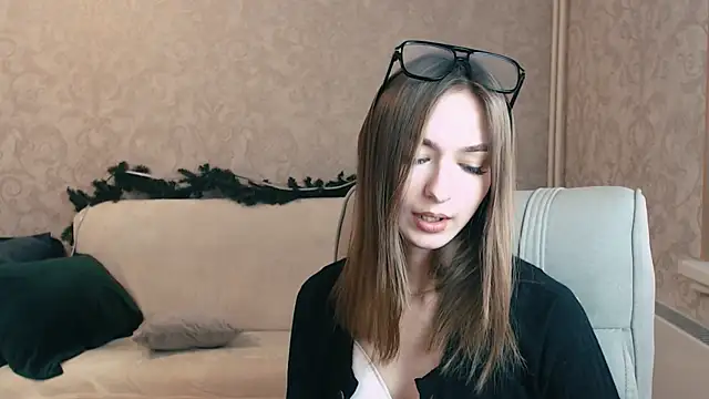FlorenceDays online show from 4, 2, 2025