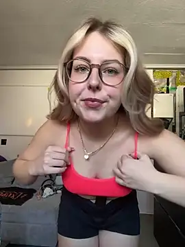 Livewithlucy online show from 6, 3, 2025