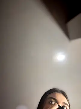 saracaball  online show from 4, 12, 2025