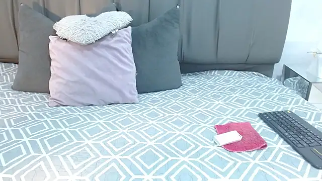 Cherllynn online show from 30, 12, 2024