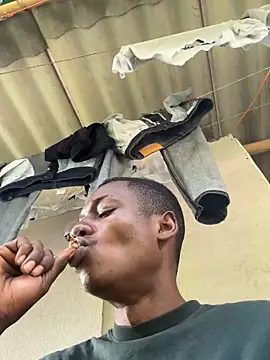 Snapshot of The_black1 chatting on 22, 9, 2025 The black1 online show from 22, 9, 2025