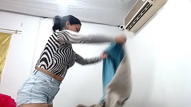 camilavagina24 online show from 18, 1, 2025