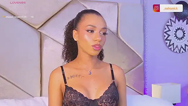 Snapshot of Nahomi_King chatting on 6, 3, 2025 Nahomi King online show from 6, 3, 2025