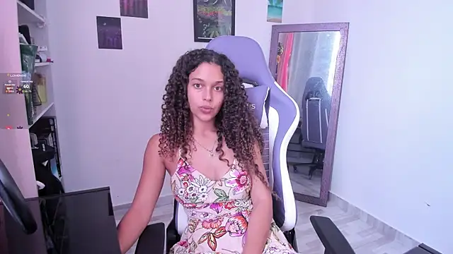 Snapshot of Rati_Curly chatting on 9, 1, 2026 Rati Curly online show from 9, 1, 2026