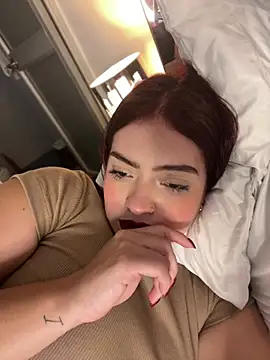 Chloee Evans1 online show from 7, 1, 2025
