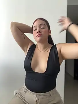 Chloee Evans1 online show from 18, 1, 2025