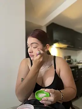 Chloee Evans1 online show from 24, 1, 2025