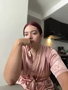 Chloee Evans1 online show from 24, 1, 2025