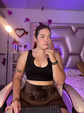 Chloee Evans1 online show from 14, 3, 2025