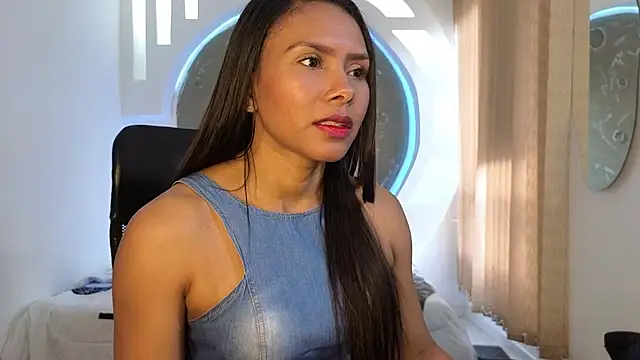 Tatianabr 01 online show from 30, 11, 2025