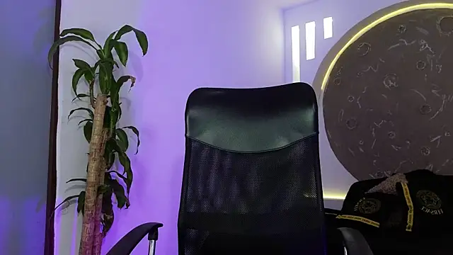 Tatianabr 01 online show from 15, 12, 2025