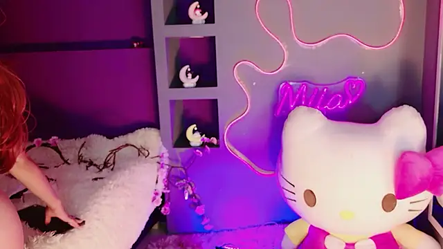 miia  baker online show from 2, 4, 2026