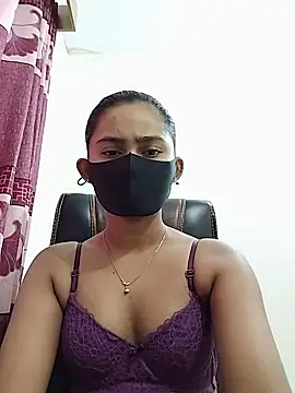 Snapshot of Abony- chatting on 31, 1, 2025 Abony- online show from 31, 1, 2025