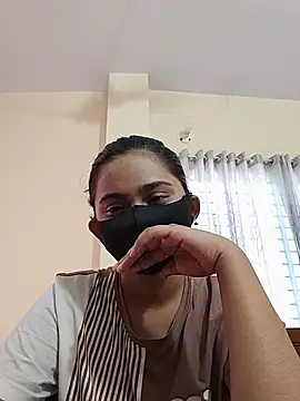 Snapshot of Abony- chatting on 18, 3, 2025 Abony- online show from 18, 3, 2025