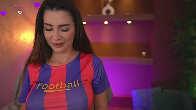 Snapshot of JustinneJade chatting on 16, 10, 2025 JustinneJade online show from 16, 10, 2025