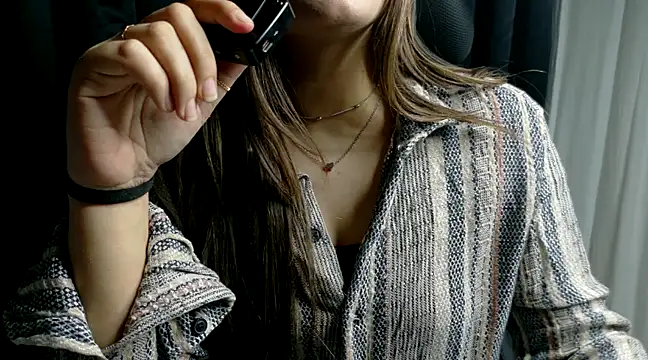 Snapshot of demieliss chatting on 11, 3, 2025 demieliss online show from 11, 3, 2025