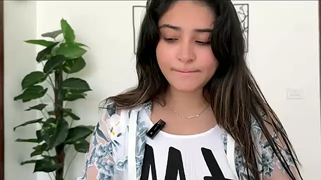 demieliss online show from 21, 4, 2026