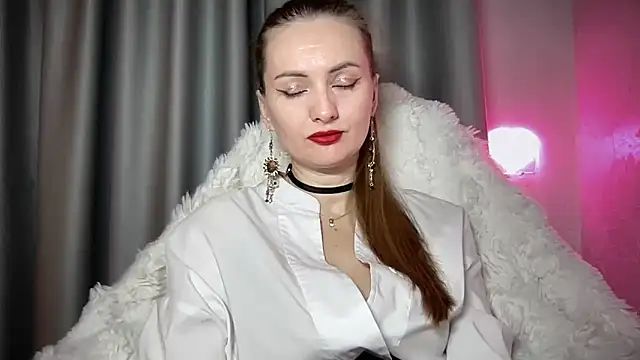 Snapshot of Viola_sweet chatting on 19, 10, 2025 Viola sweet online show from 19, 10, 2025
